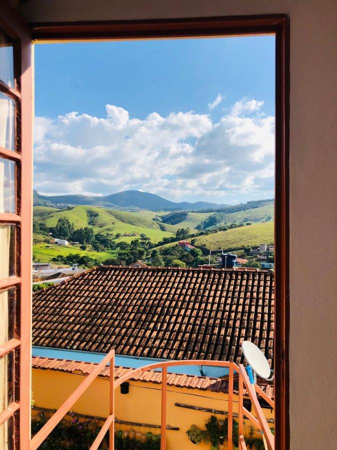 Pousada Recanto das Flores Aiuruoca Exterior foto