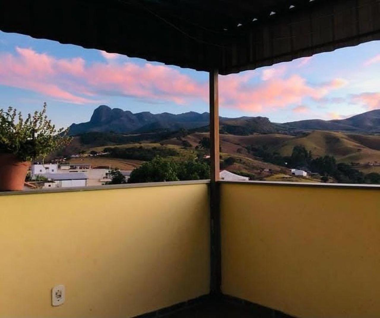 Pousada Recanto das Flores Aiuruoca Exterior foto