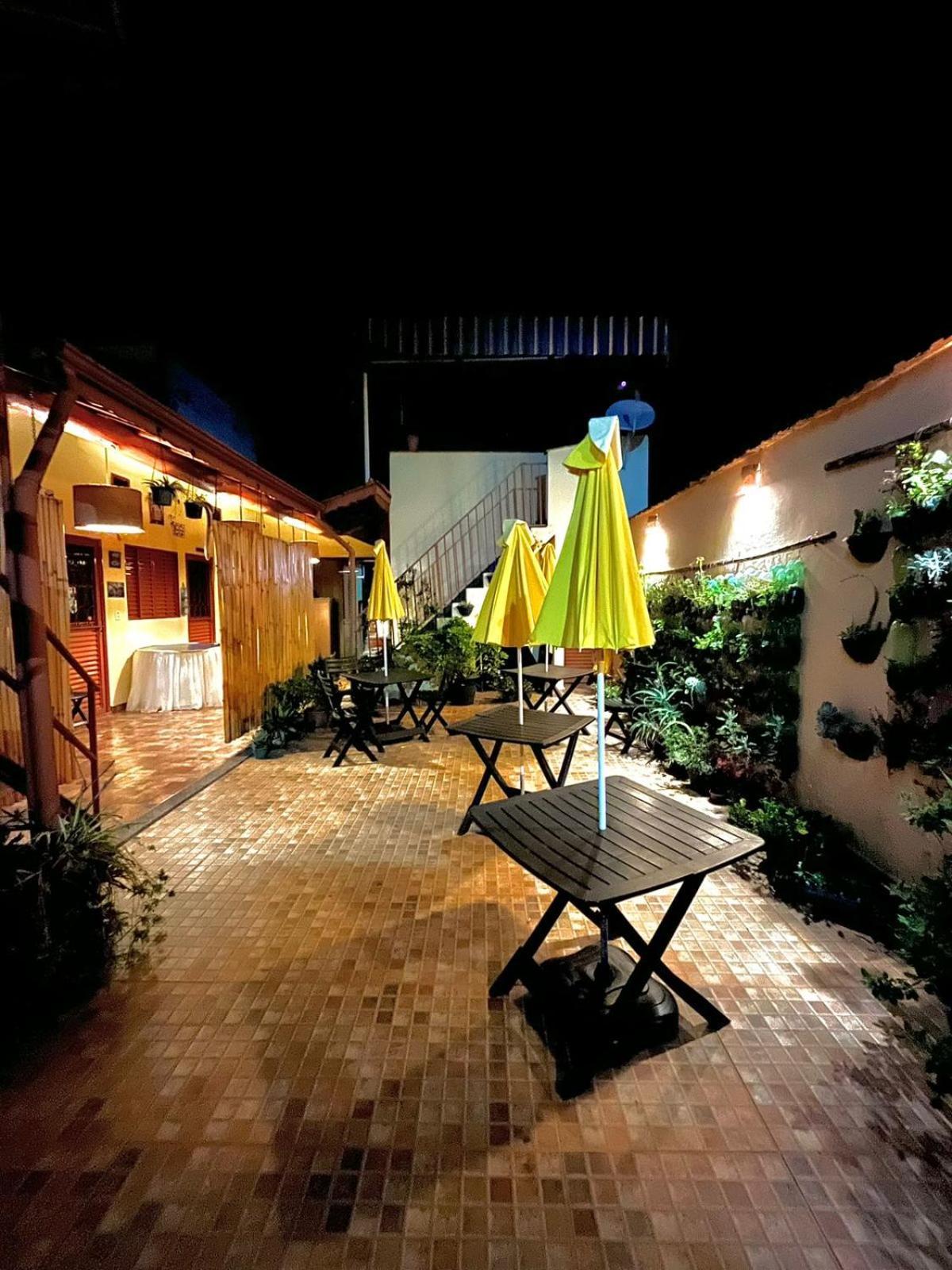 Pousada Recanto das Flores Aiuruoca Exterior foto